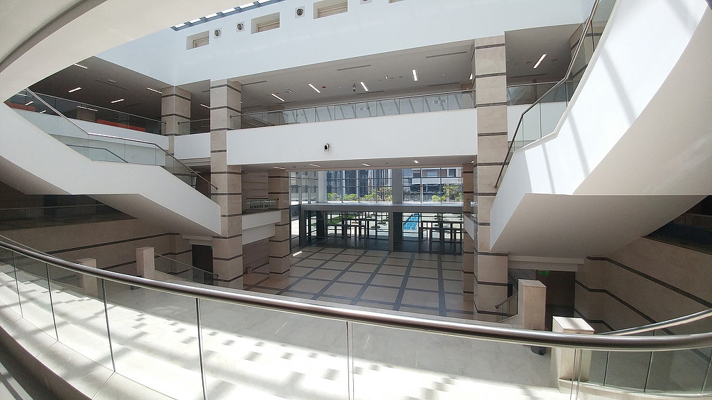 A building with glass walls.